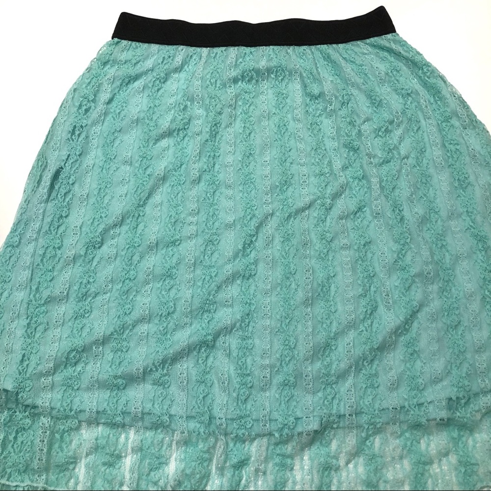 Lularoe Lace Lola